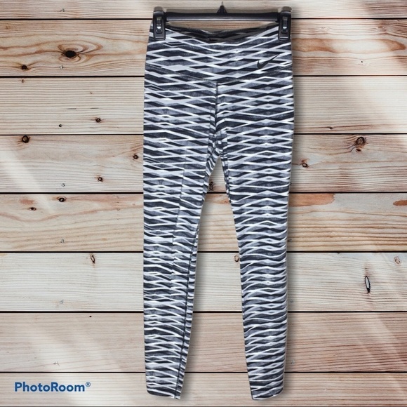Nike Dri-fit workout leggings black white and gray yoga pants size small​​​​ - Picture 2 of 10
